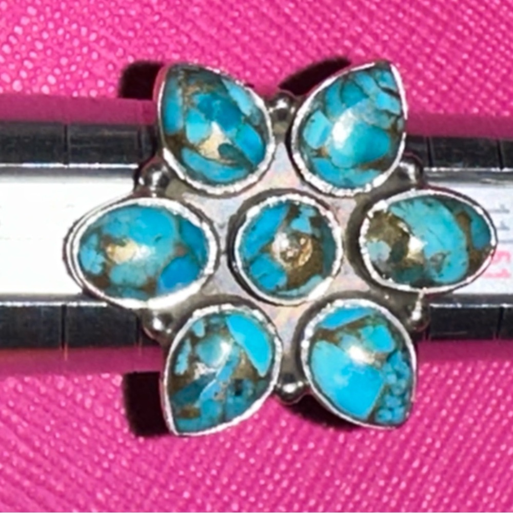 Turquoise Sterling Silver Ring - Picture 2 of 3